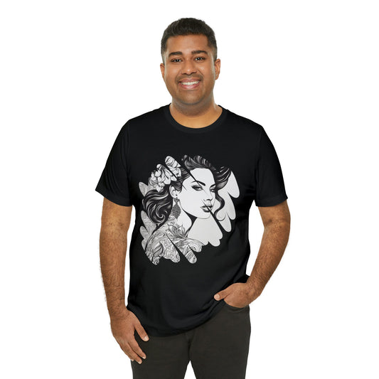 Solana Pin-Up Girl Short Sleeve Tee Perfect Gift for Men and Women